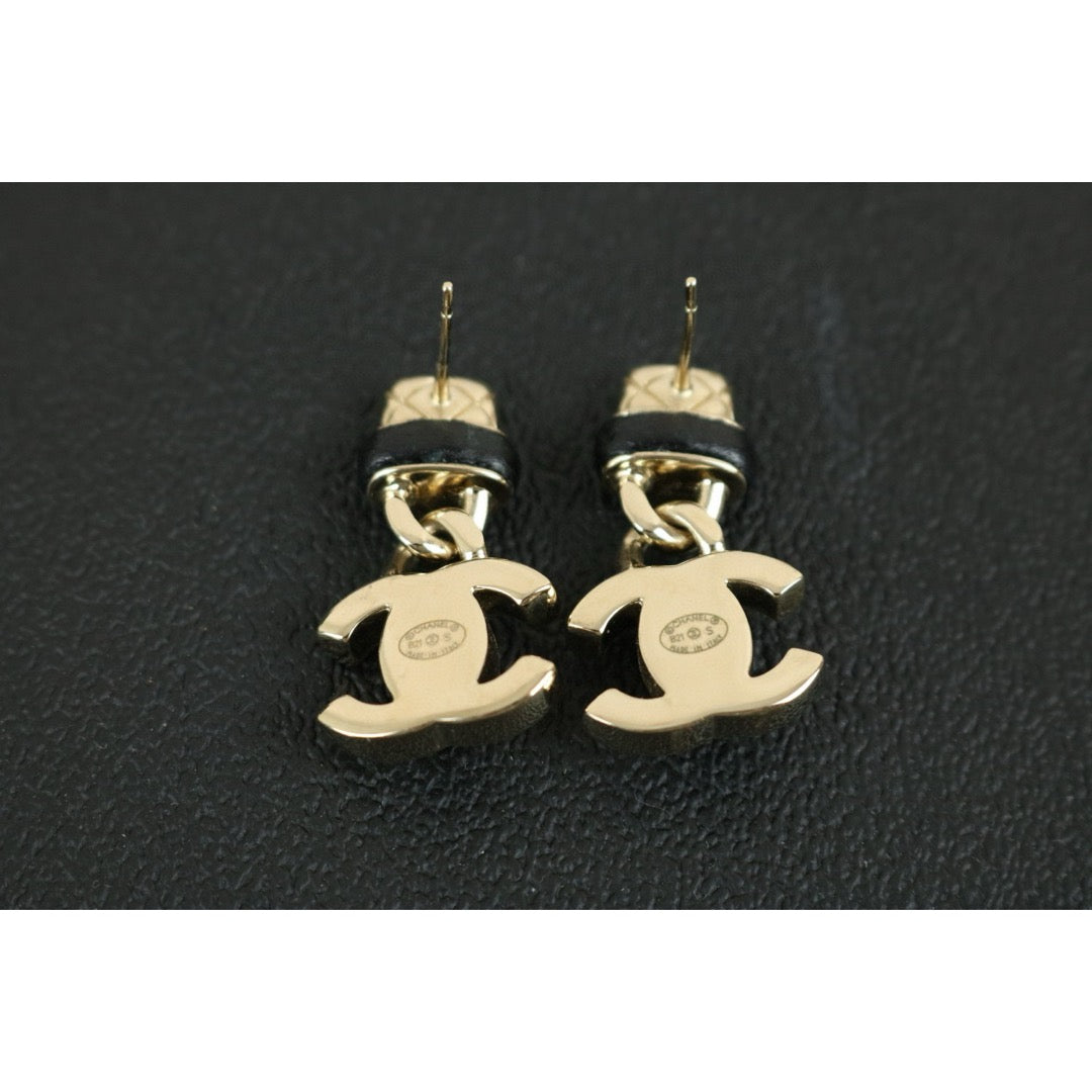 Very Good ( Rank A) ｜CHANEL COCO Mark Drop Stud Earrings ｜X24121303