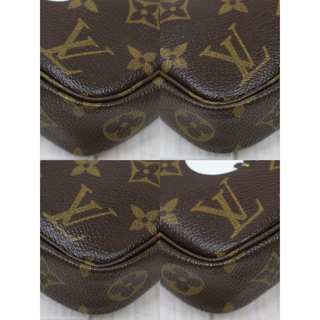 Very Good ( Rank A)｜ LV Takashi Murakam Panda Monogram Pochette Accessoires ｜25050229