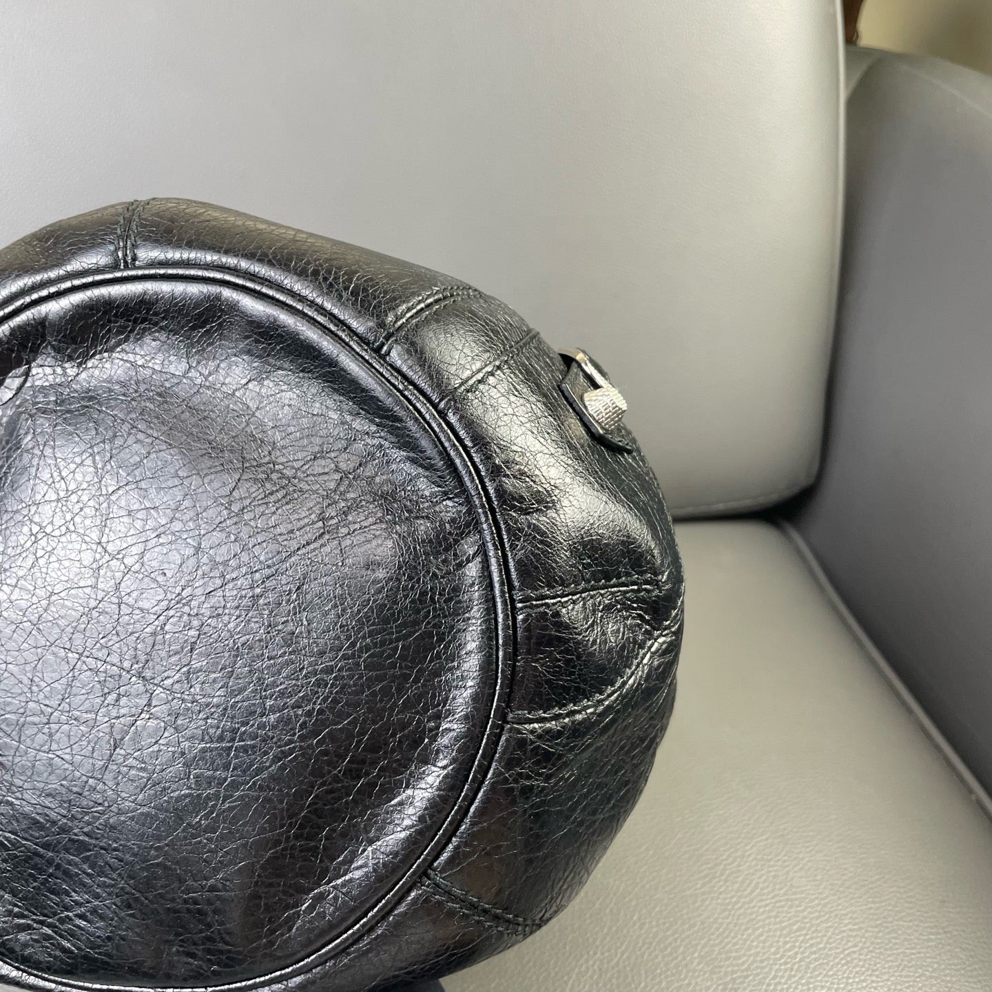 Very Good ( Rank A)｜Balenciaga Le cagole Shoulder Bag Black