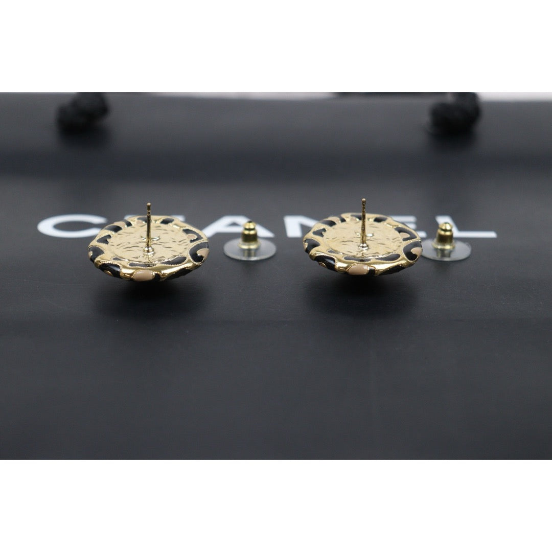 Very Good ( Rank A) ｜ CHANEL A22P Coco Mark  Rhinestone Golden  Earrings Made In 2022Year｜26020604