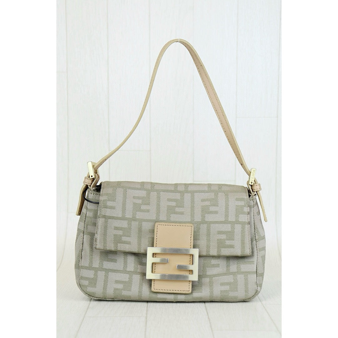 Fendi buy Mama Bagette