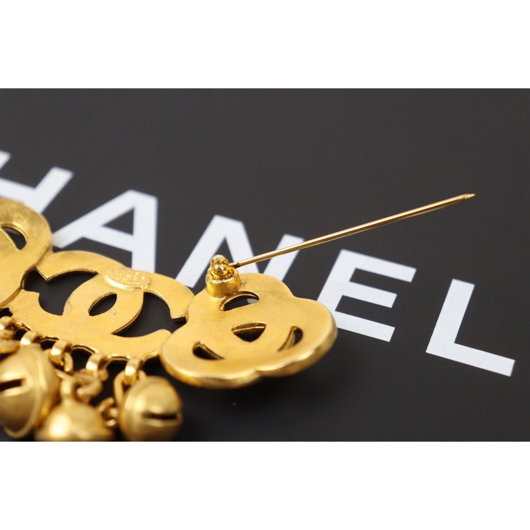 Rank A ｜ CHANEL Coco Mark Bell Gold Brooch ｜Q24050945