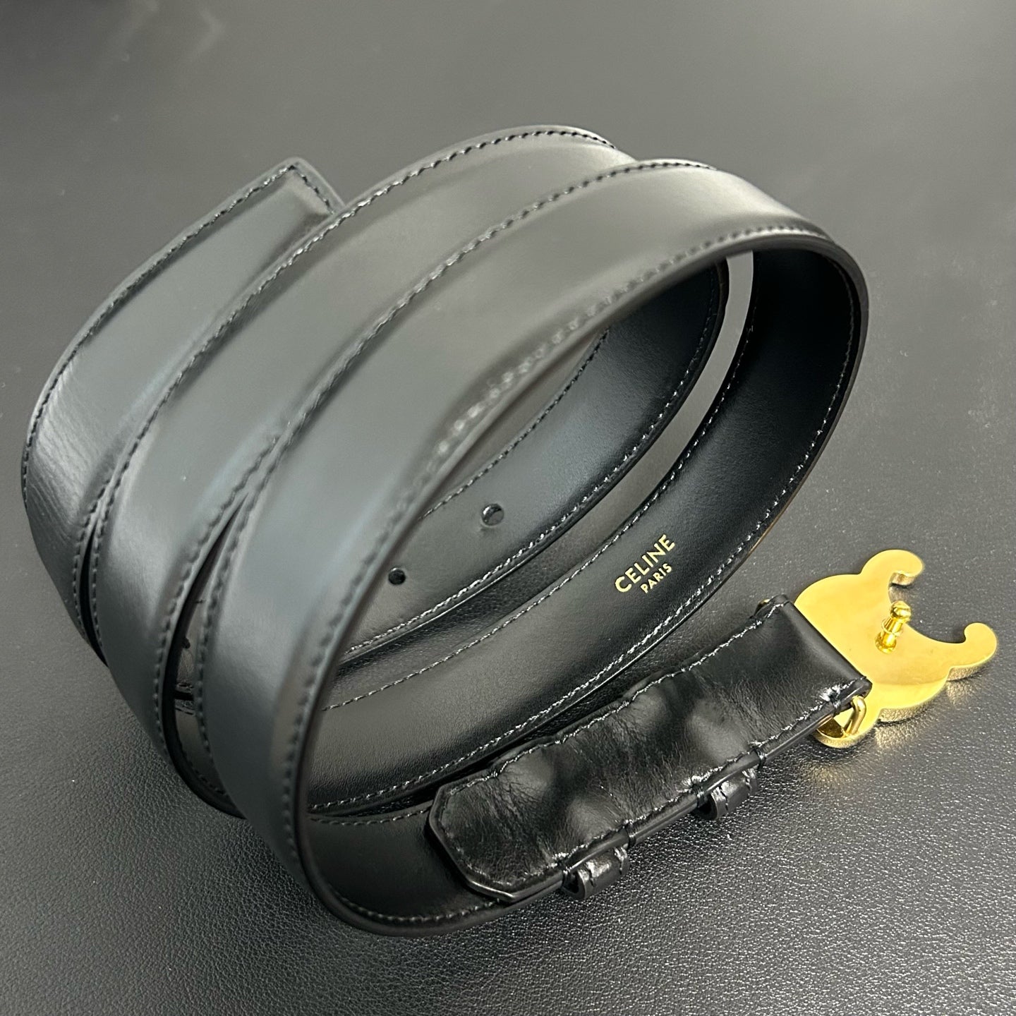 Very Good ( Rank A)｜ CELINE Triomphe Belt