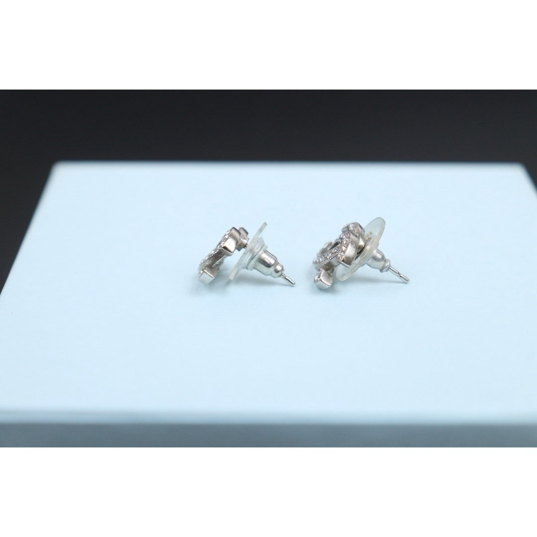 Good ( Rank AB)｜ CHANEL Coco Mark Rhinestone Earrings Silver｜V25100718