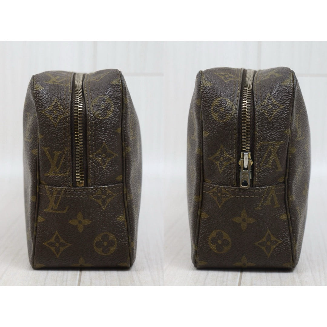 Include Entrupy Certificate of Authenticity｜Good ( Rank AB)｜ Louis Vuitton Truth Toilet 28 Monogram Makeup Pouch｜26070313