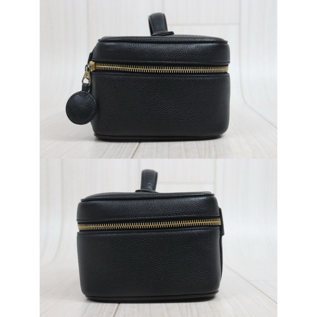 Include Entrupy Certificate of Authenticity｜Good ( Rank AB)｜ CHANEL Caviar Skin Vanity Case  Black Made In 1994-1996 Year｜26072403