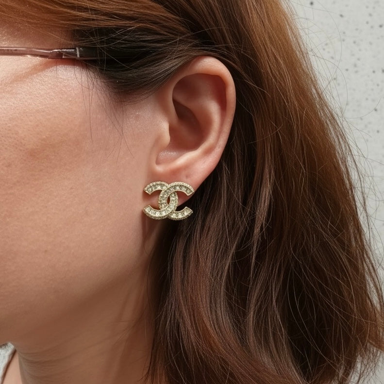 Include Authentic Detective Certificate of Authenticity｜Excellent（Rank SA）｜CHANEL B20V COCO Mark  Rhinestone Earrings Made In 2020Year｜S26050715