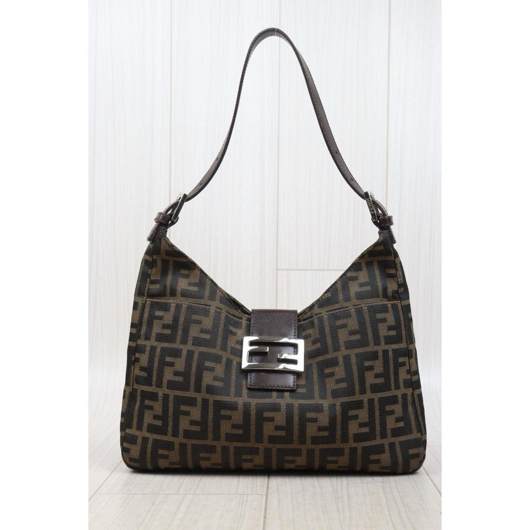 Very Good ( Rank A)｜ FENDI Zucca Mamma Shoulder Bag ｜25050806