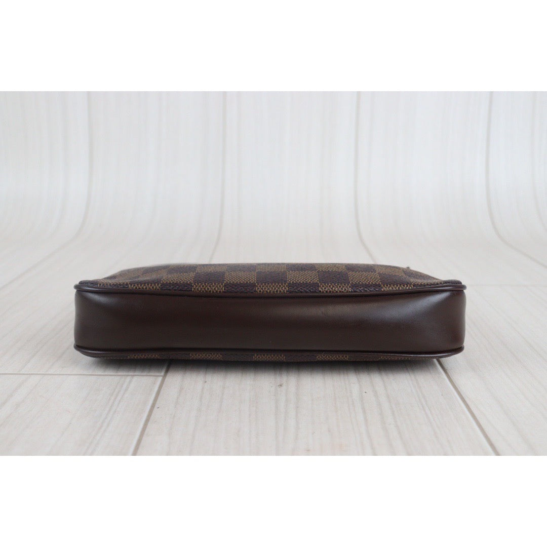 Rank A ｜ LV Damier Pochette Accessoires ｜V23090737