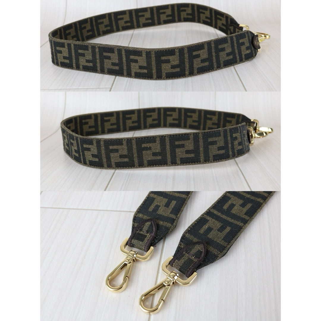 Excellent（Rank SA）｜ FENDI Zucca Mamma Baguette Multi-Pocket Shoulder Bag  Current Model｜X25102308