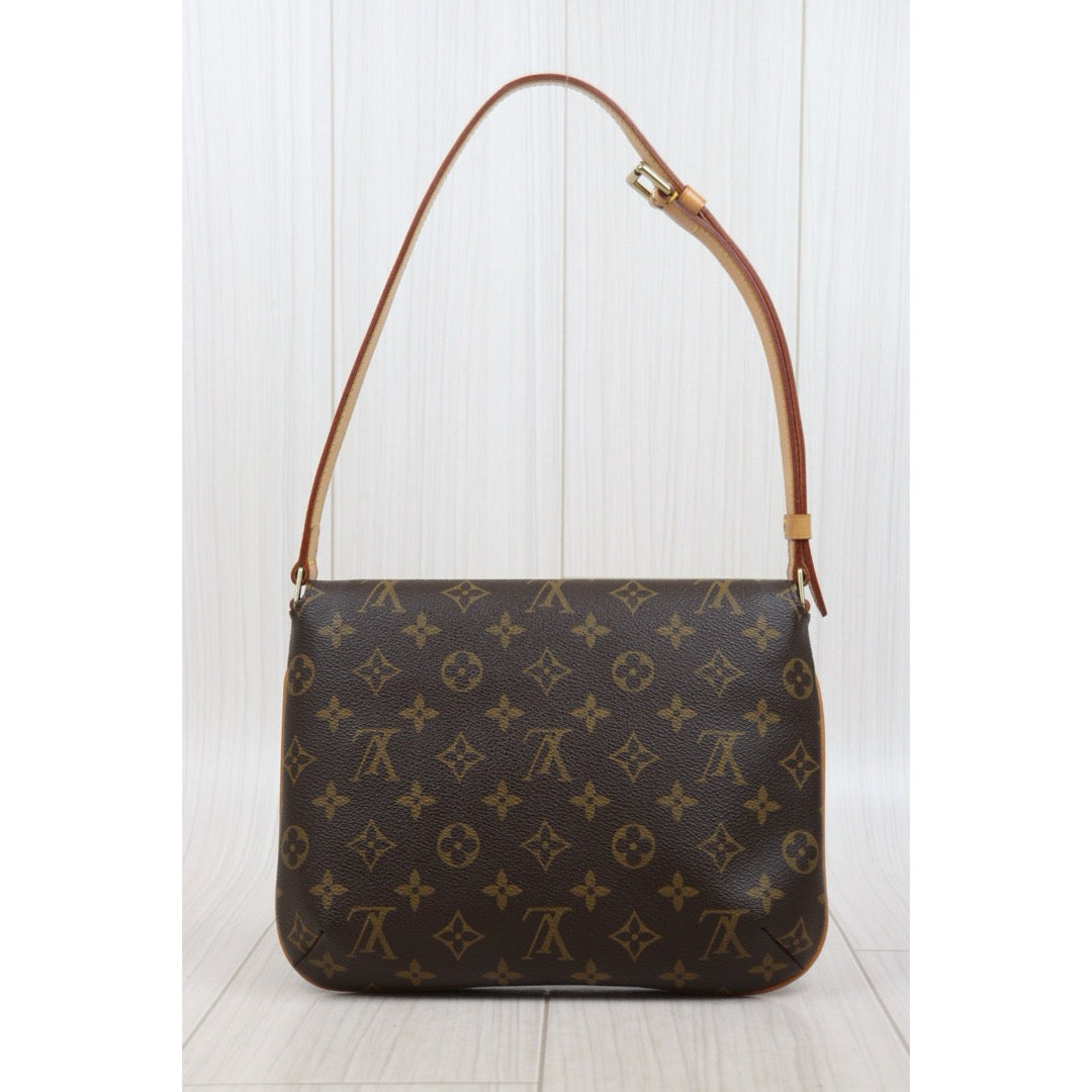 Include Entrupy Certificate of Authenticity｜Good ( Rank AB)｜ Louis Vuitton Monogram Musette Tango Shoulder Bag｜26011414
