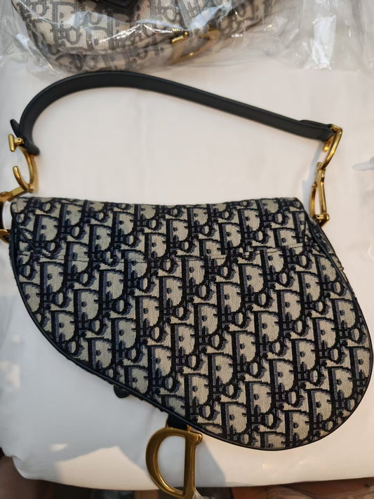 Very Good ( Rank A)｜Dior Trotter Saddle Shoulder Bag Medium with strap and Entrupy Certificate of Authenticity