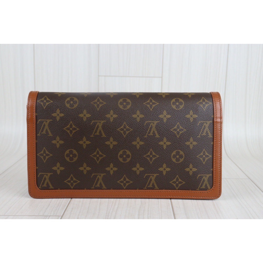 Rank A ｜ LV Monogram Pochette Dame Vintage Clutch Bag｜23082653