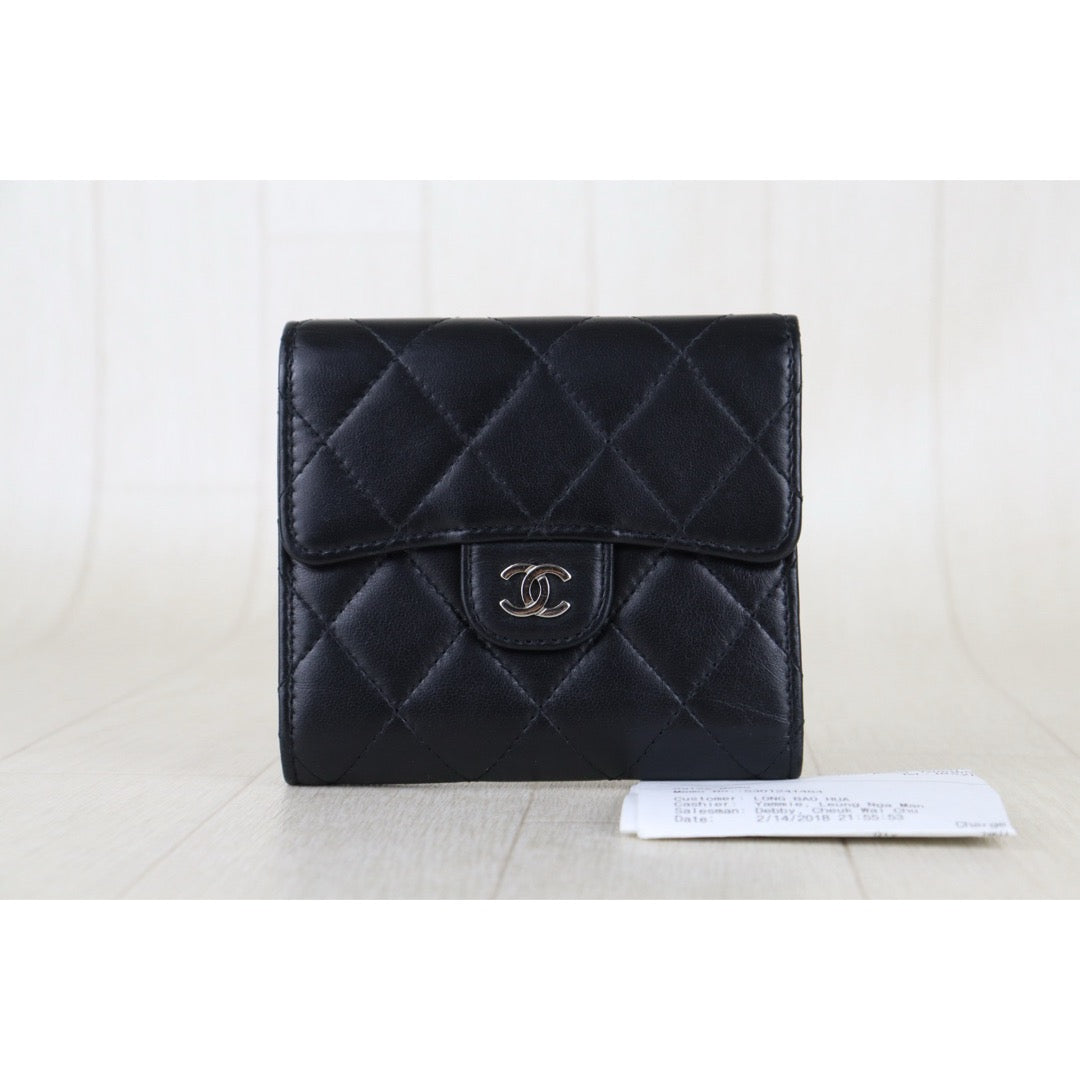 Include Entrupy Certificate of Authenticity｜Very Good ( Rank A)｜CHANEL Lamb Skin Black Wallet Made In 2017-2018Year｜S26052513
