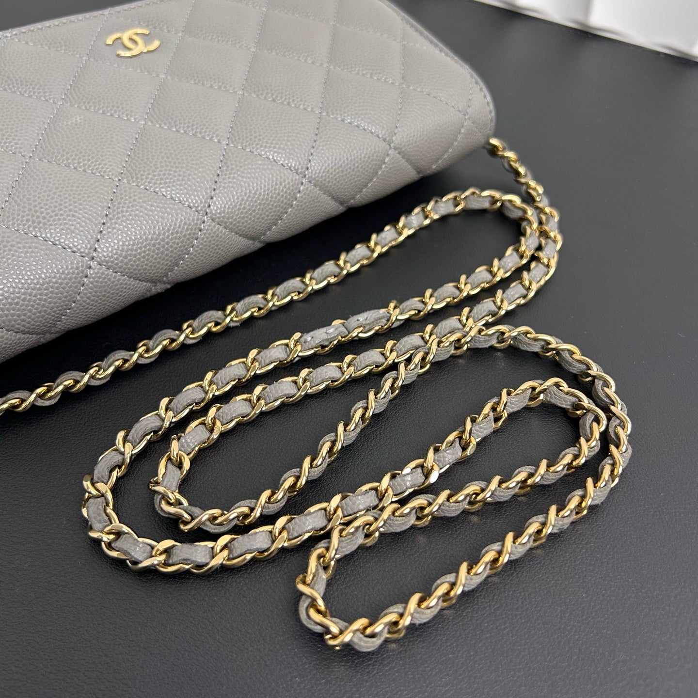 Very Good ( Rank A) ｜ CHANEL Matrasse Chain Caviar Skin WOC19 Shoulder Bag
