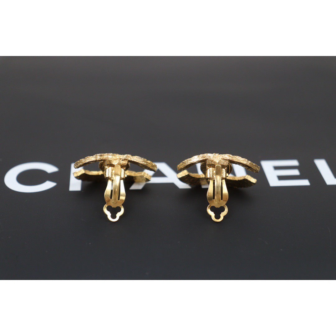 Very Good ( Rank A)｜CHANEL Coco Mark Knitting Design Earrings ｜24042514