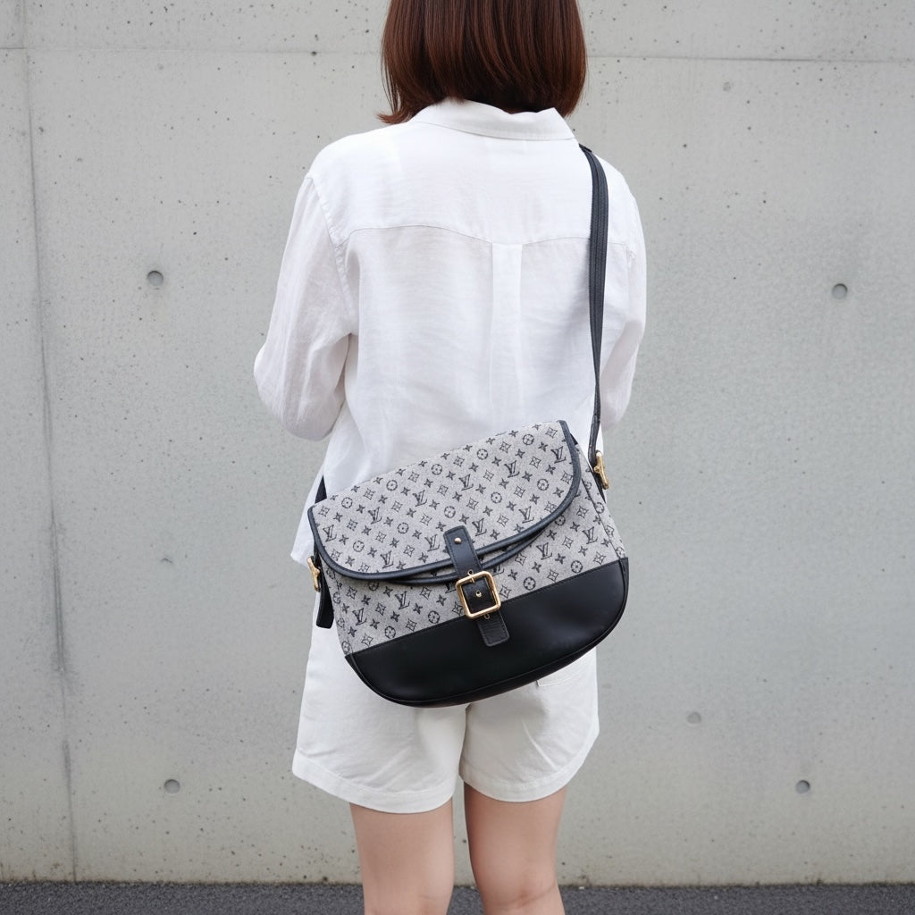 Include Entrupy Certificate of Authenticity｜Good ( Rank AB) ｜  Louis Vuitton Monogram Denim  Blue Shoulder Bag  ｜26050801