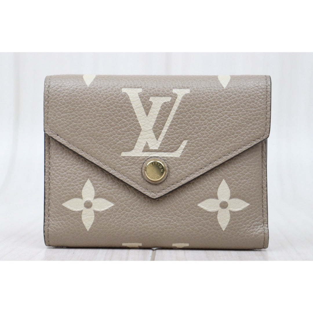 Very Good ( Rank A)｜  LV  Monogram Victorine  Wallet Grey  IC Chips Model｜H25022401