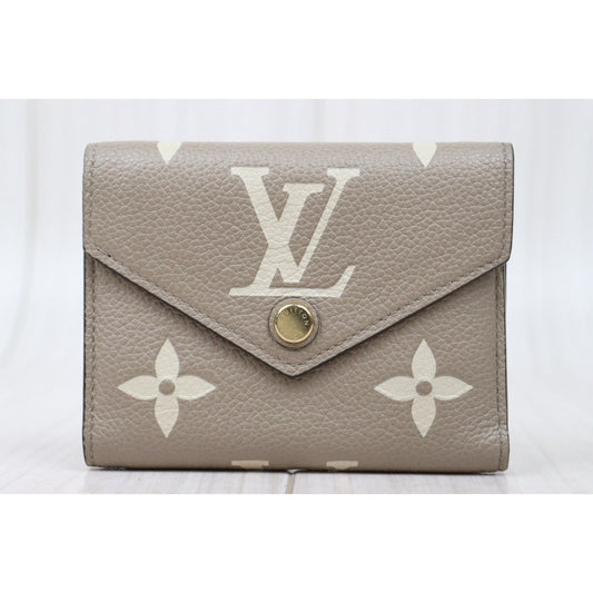 Very Good ( Rank A)｜  LV  Monogram Victorine  Wallet Grey  IC Chips Model｜H25022401