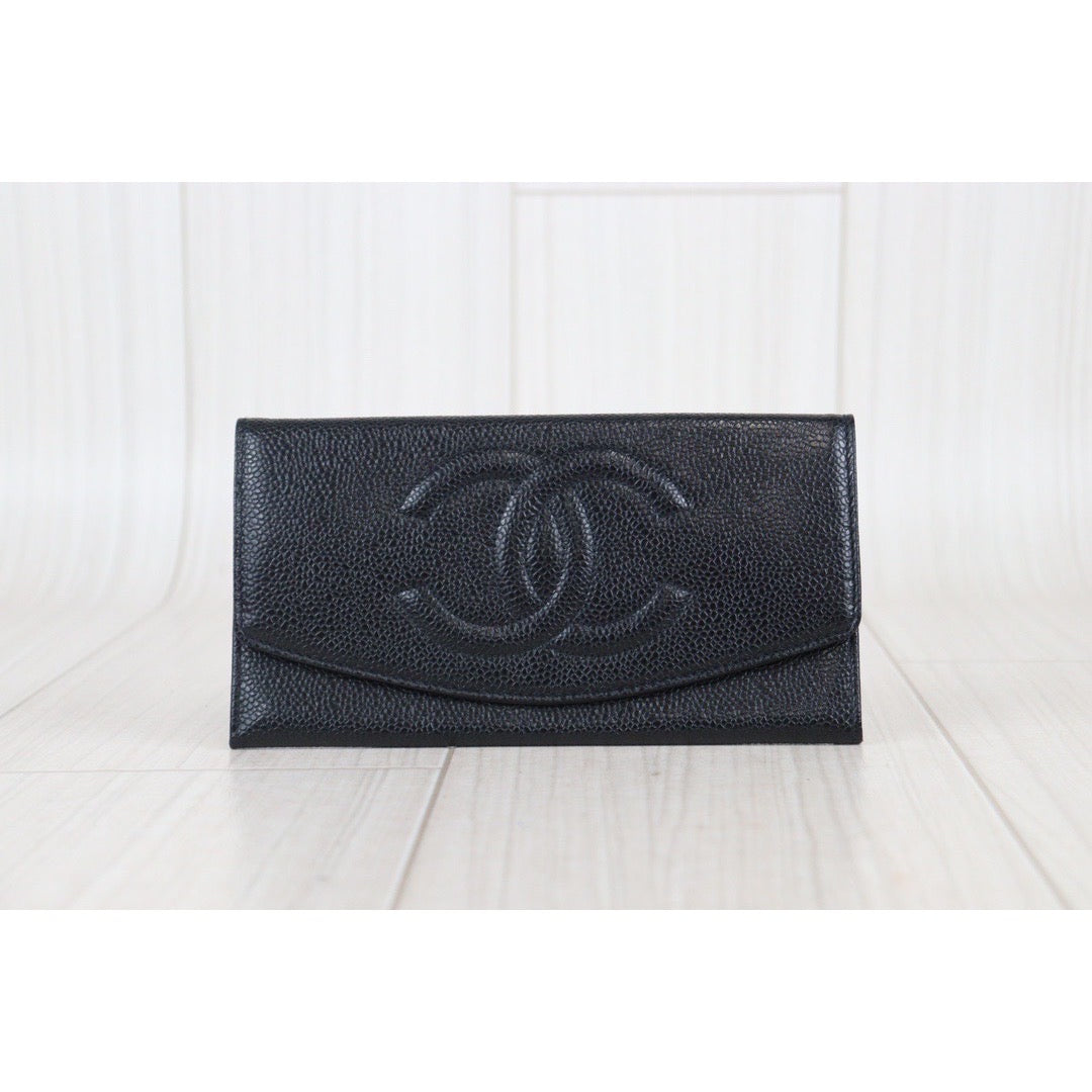 Rank A ｜Chanel Caviar Skin Black Wallet｜V23092128