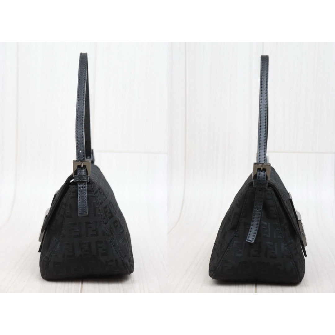 Good ( Rank AB)｜ FENDI Mamma Baguette Shoulder Bag Black ｜26012215