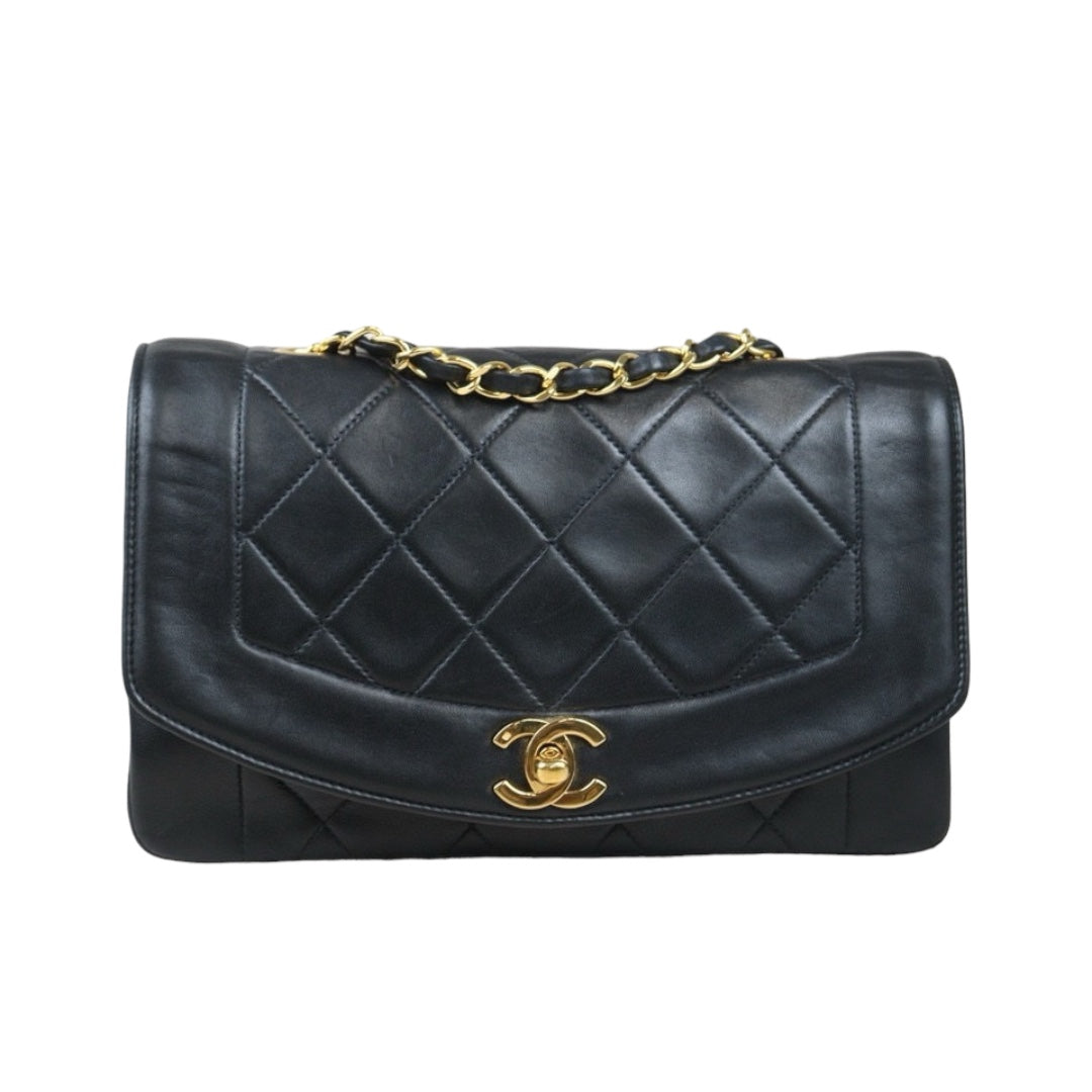 Good ( Rank AB)｜ CHANEL Matrasse Diana 22 Lamb Skin  Chain Bag Made in 1994-1996 Year｜P24073005