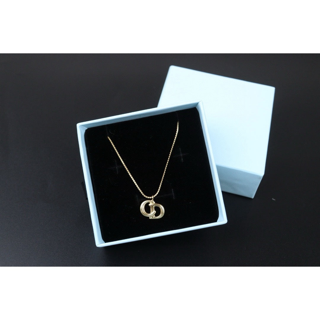 Very Good ( Rank A) ｜ Dior CD Necklace Gold Plated ｜24072507