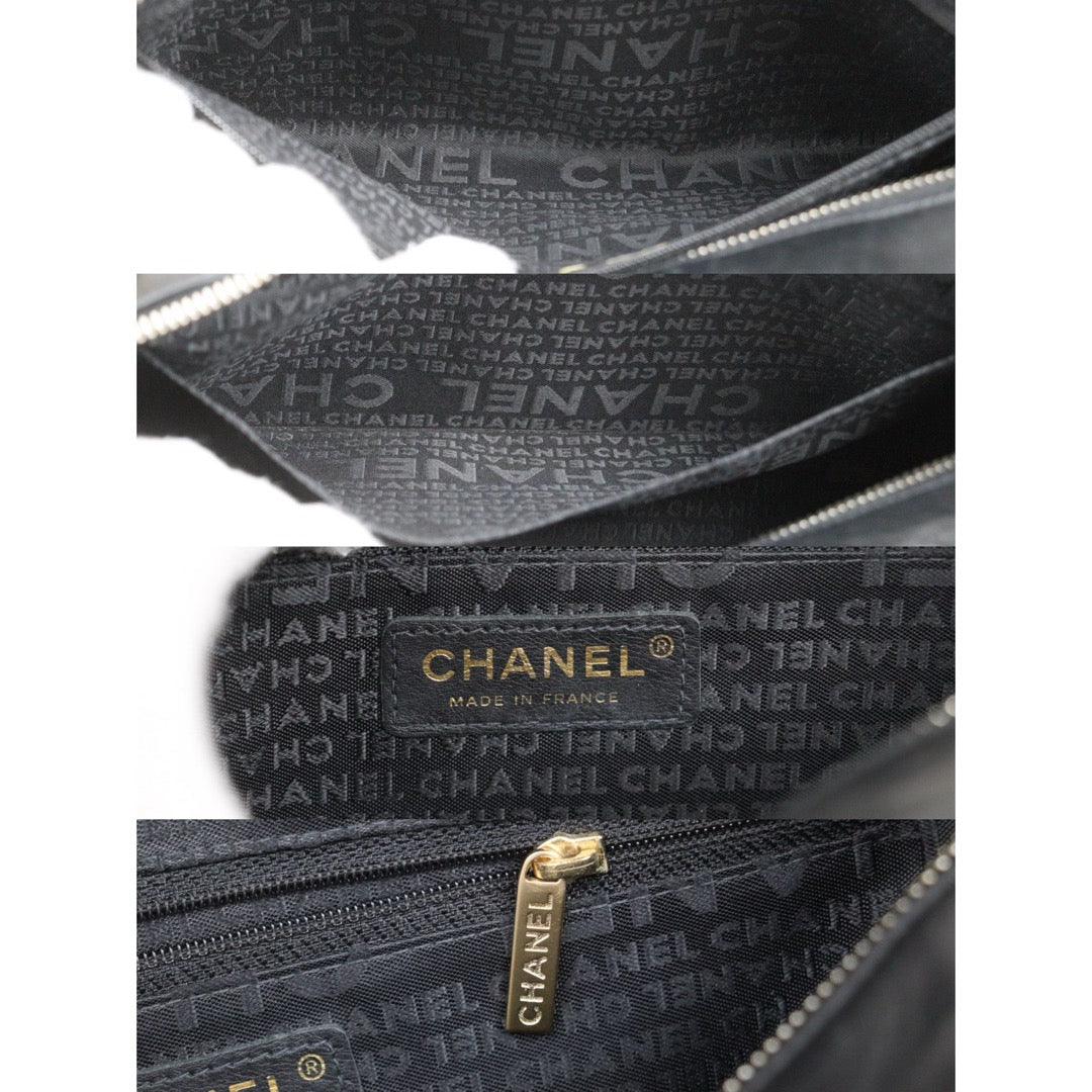 Include Entrupy Certificate of Authenticity｜Good ( Rank AB)｜CHANEL Choco Bar Lambskin Black Shoulder Bag  Made In 2003～2004Year｜26022610