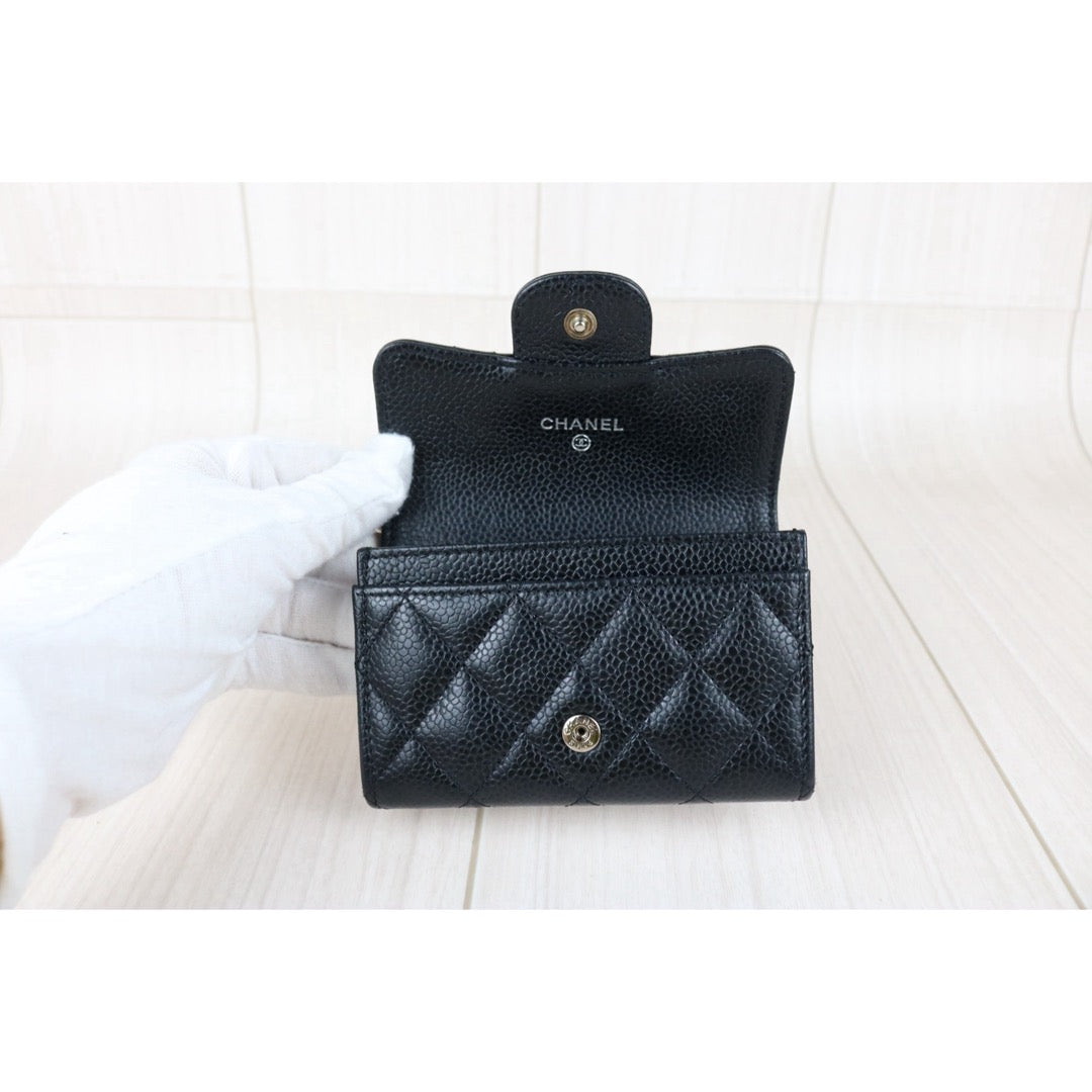 Include Entrupy Certificate of Authenticity｜Very Good ( Rank A)｜CHANEL Caviar Skin Black Card Holder Made In 2017Year｜S26060134