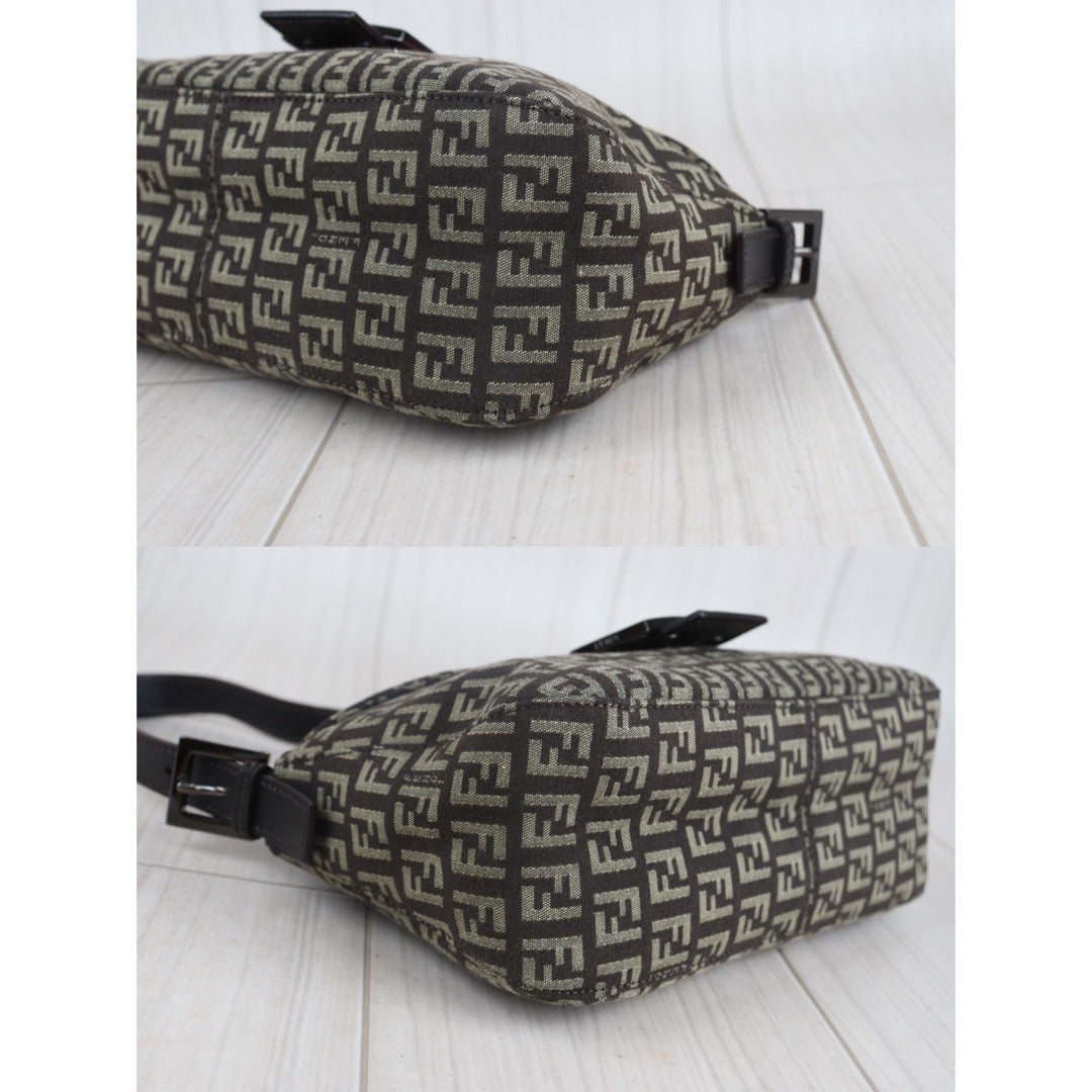 Rank A｜ FENDI Mamma Shoulder Bag ｜23090703