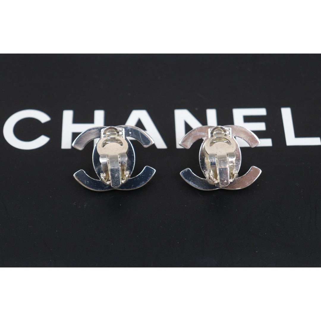 Very Good ( Rank A)｜CHANEL Vintage Silver Earrings Made In 1996 Year ｜V25052512