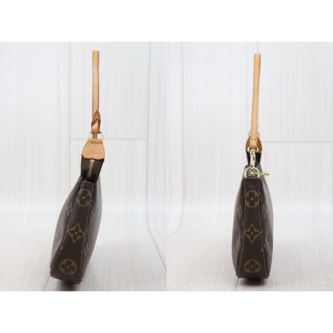 Very Good ( Rank A)｜LV Monogram Pochette Accessoires ｜V25061103