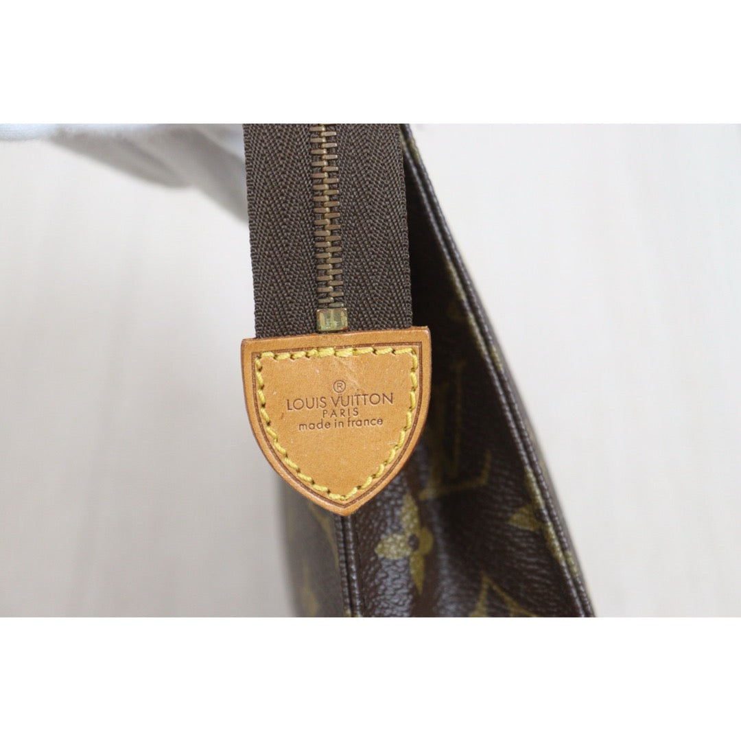 Include Entrupy Certificate of Authenticity｜Very Good ( Rank A) ｜Louis Vuitton Monogram Pochette Toilette 19｜26101401