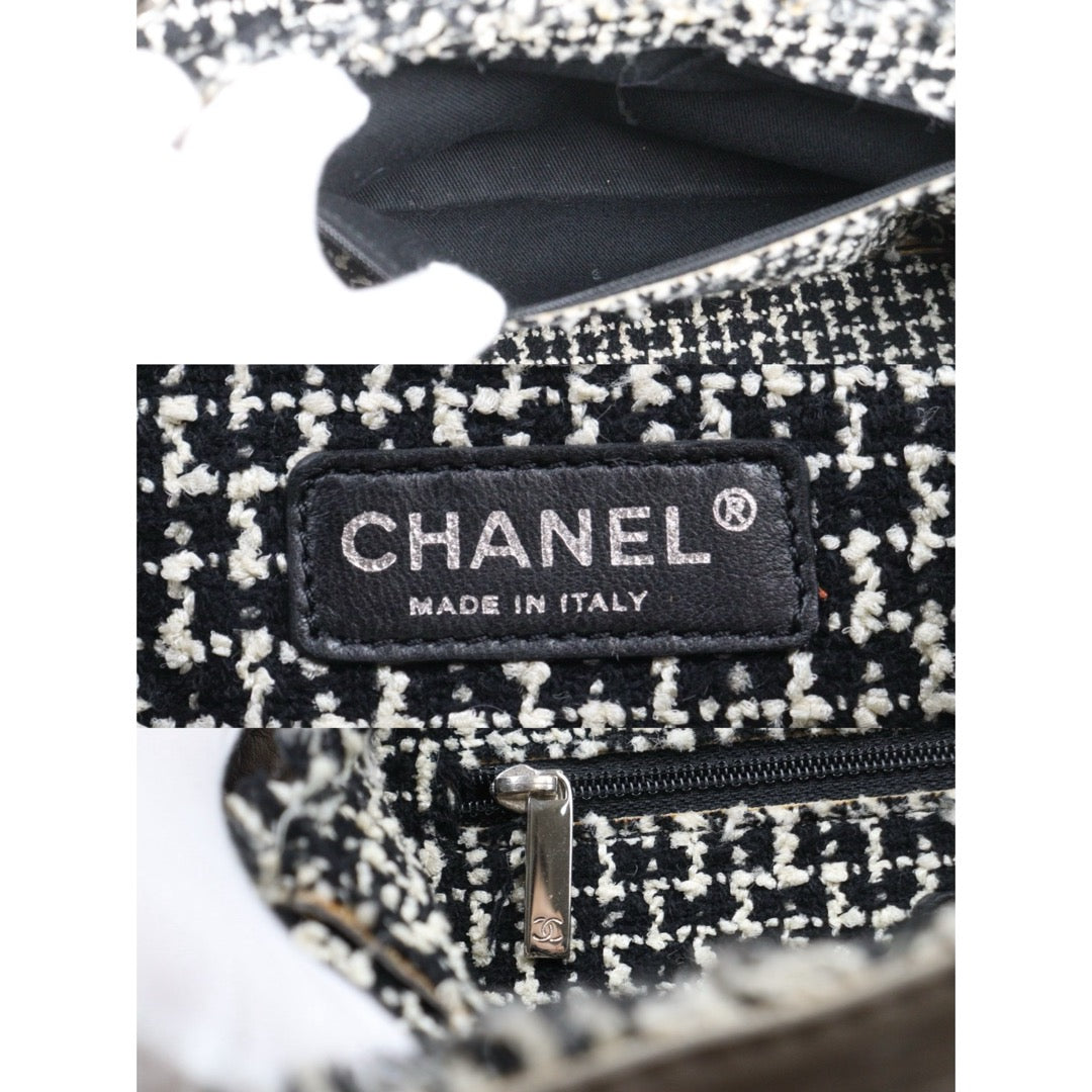 Good ( Rank AB)｜ CHANEL Calf Leather Woolen Matrasse Chain Shoulder Bag Etoupe Gray Made In 2009- 2010Year｜Y25110410