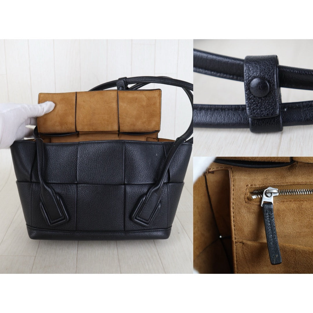 Include Entrupy Certificate of Authenticity｜Very Good ( Rank A)｜ Bottega Veneta Arco 33 Calfskin Camel Shoulder Bag Black｜Z26100203