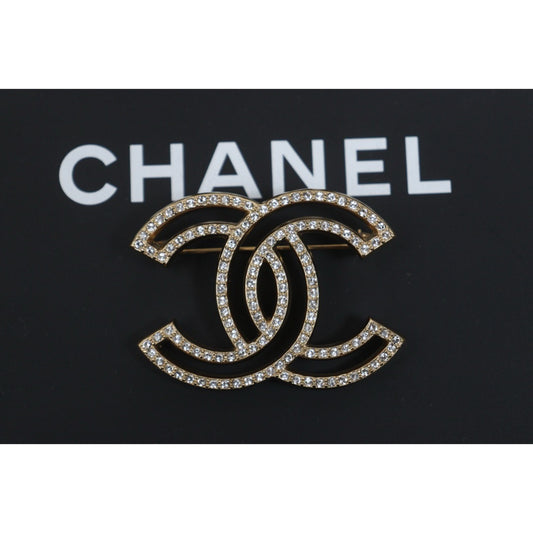Include Authentic Detective Certificate of Authenticity｜Very Good ( Rank A)｜ CHANEL A17V Coco Mark Rhinestone Brooch Made in 2017 Year｜26070702