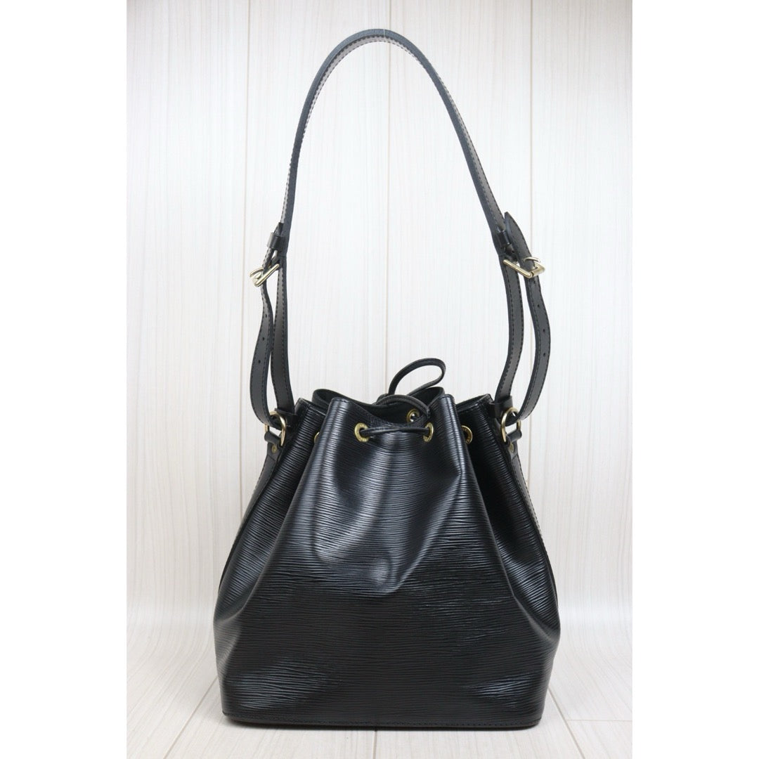 Include Entrupy Certificate of Authenticity｜Very Good ( Rank A) ｜ Louis Vuitton Epi Noe Shoulder Bag Black｜26062302