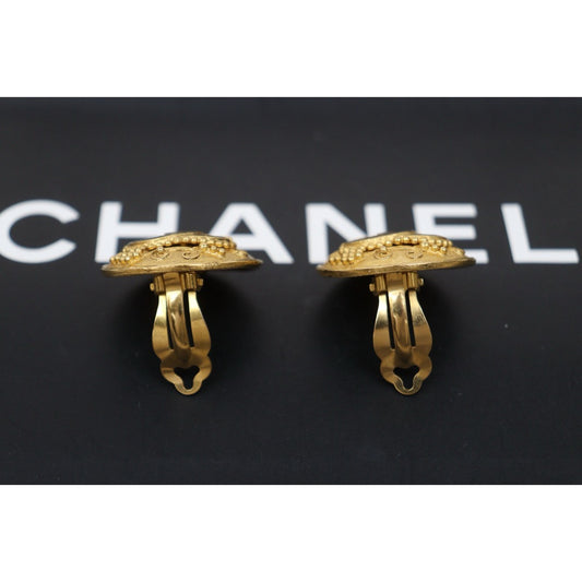 Include Authentic Detective Certificate of Authenticity｜Very Good ( Rank A) ｜ CHANEL 96A Coco Mark  Golden Vine  Earrings Made In 1996Year｜26030507