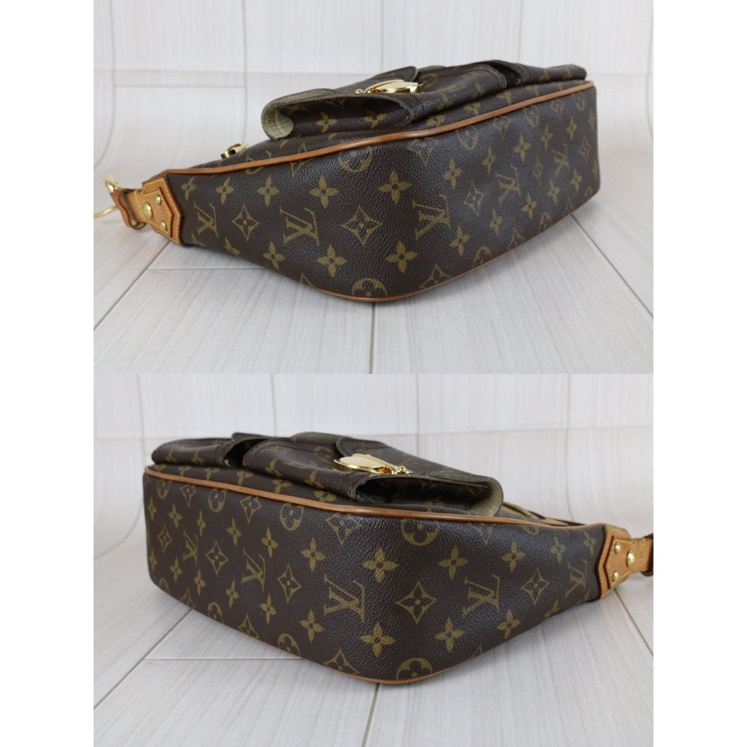 Fair ( Rank B)｜ LV Monogram Hudson GM Shoulder Bag｜S25122309