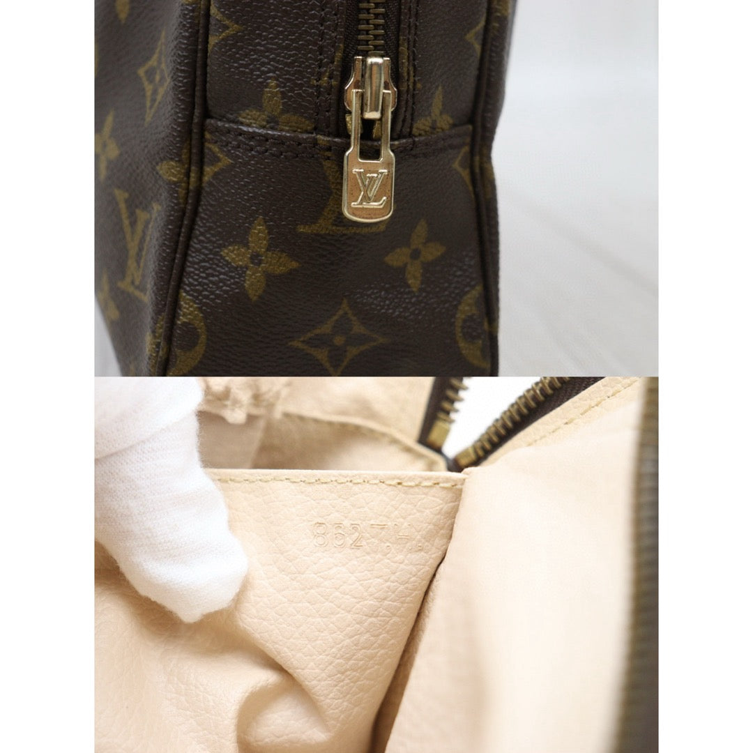 Very Good ( Rank A)｜ LV Truth Toilet 28 Monogram Makeup Pouch｜Q24120502