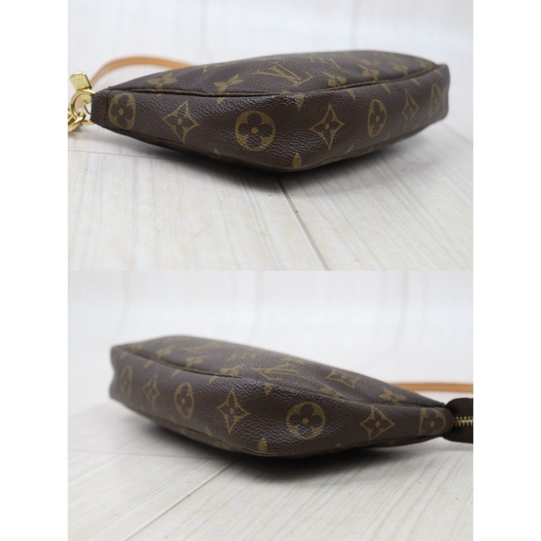 Very Good ( Rank A)｜LV Monogram Pochette Accessoires ｜25061214