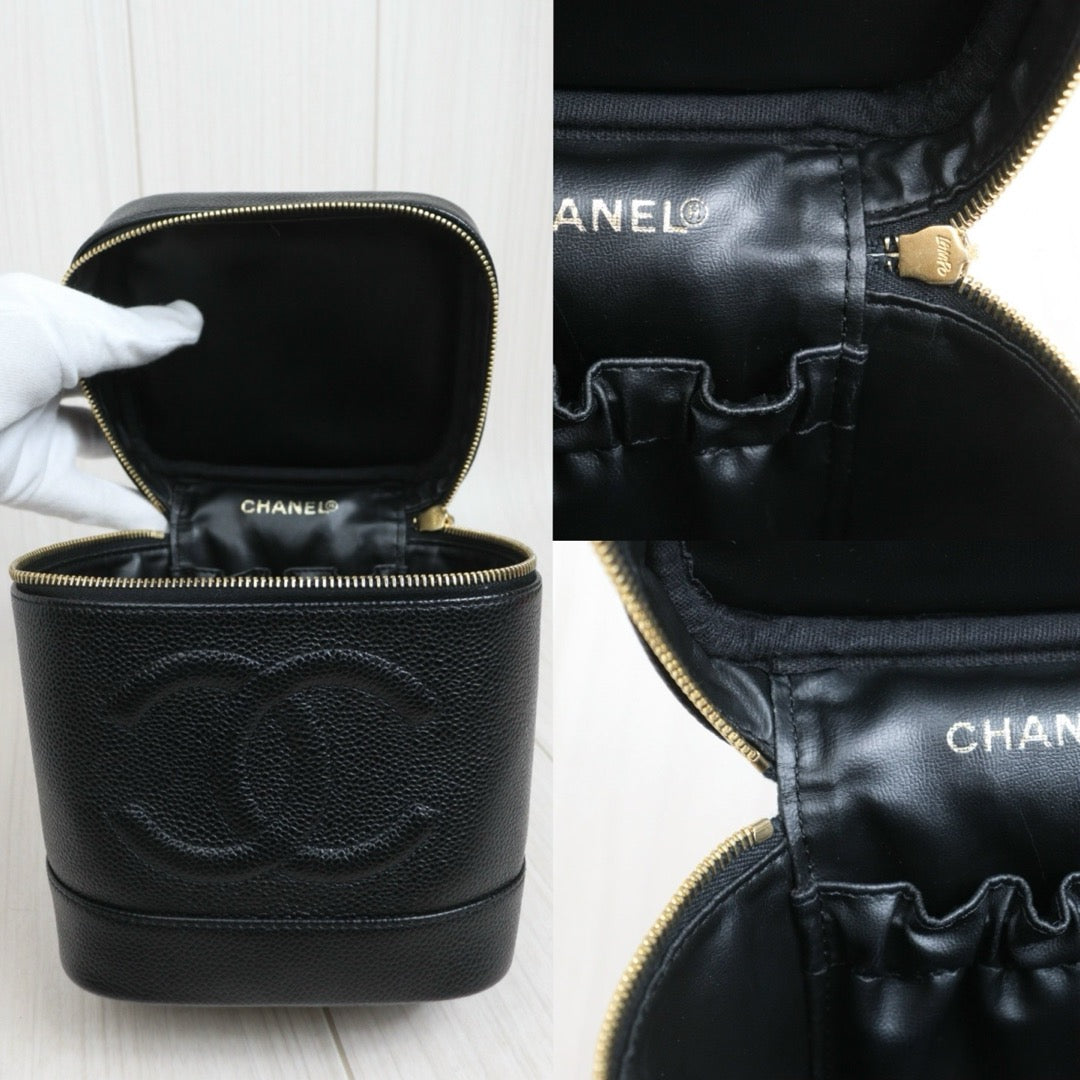 Include Entrupy Certificate of Authenticity｜Very Good（Rank A）｜CHANEL Caviar Skin Vertical Vanity Case Hand Bag  Made In 2002-2003 Year ｜26092405