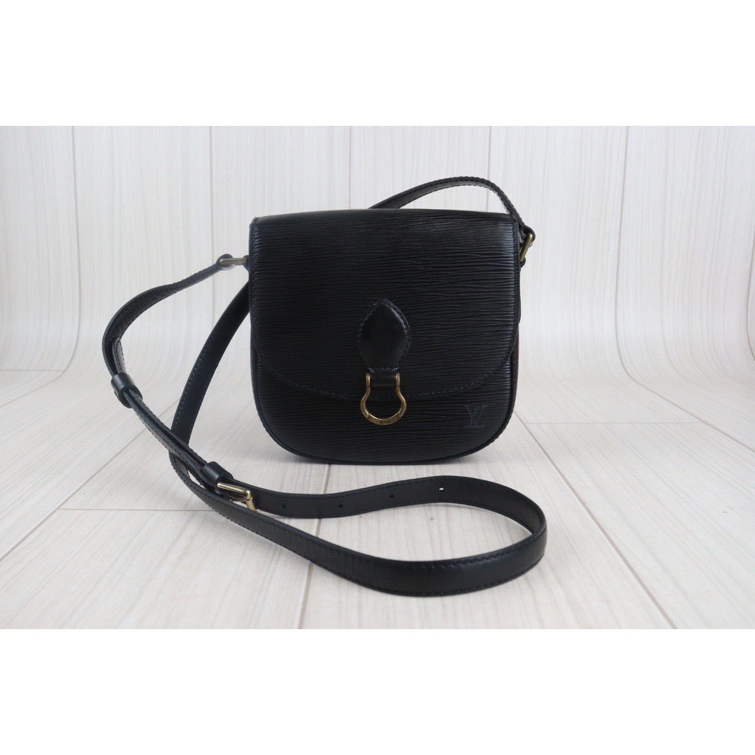 Rank AB ｜ LV Epi Saint Cloud PM Shoulder Bag ｜23081503