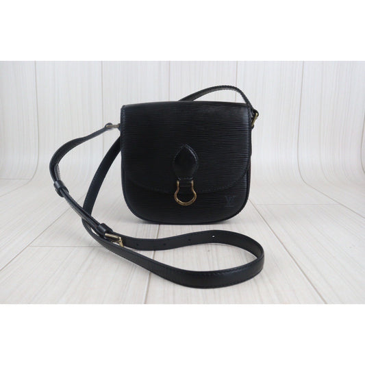 Rank AB ｜ LV Epi Saint Cloud PM Shoulder Bag ｜23081503