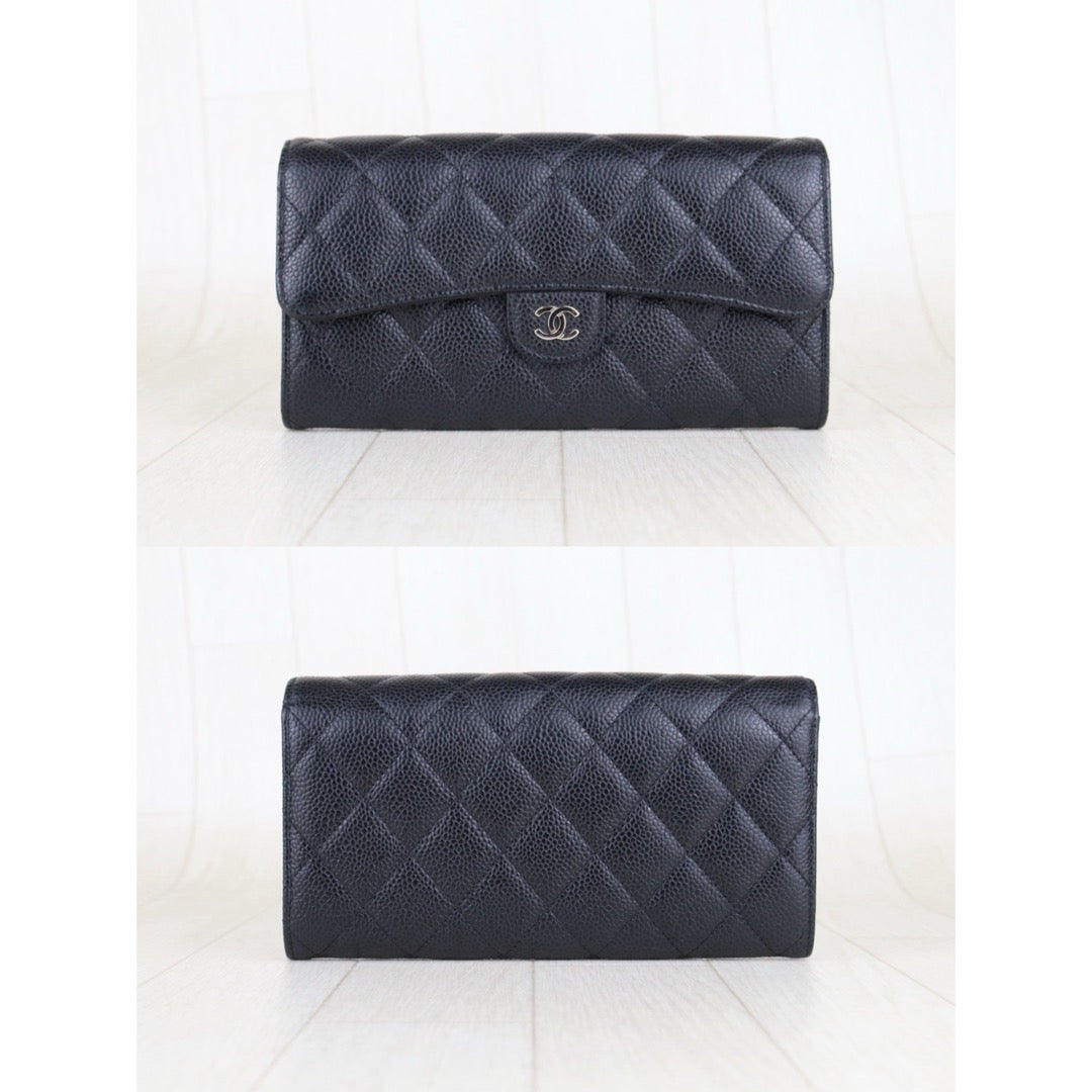 Very Good ( Rank A) ｜Chanel Caviar Skin Black  Wallet Made In 2017 Year ｜S25101101