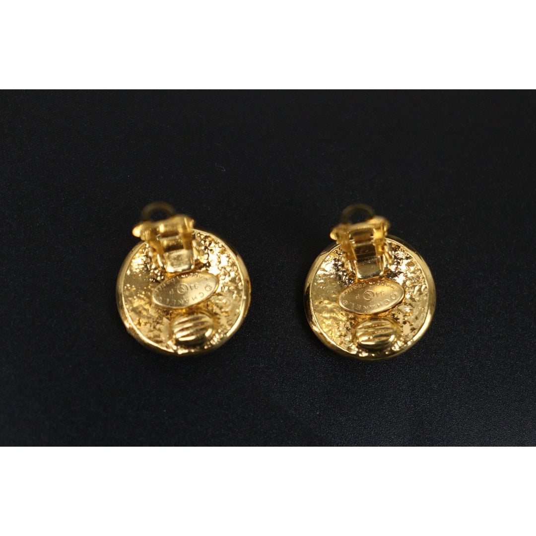 Very Good ( Rank A) ｜CHANEL Coco Mark Gold 24 Plated Earrings ｜S24112511
