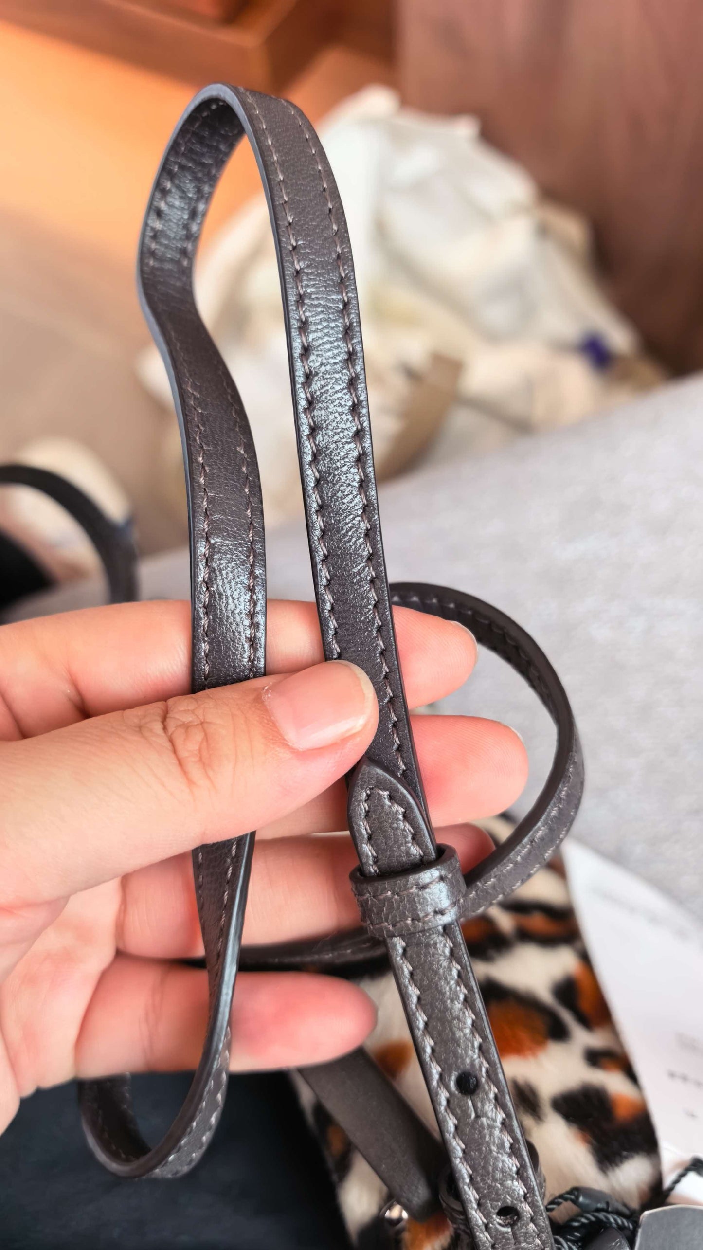 Include Entrupy Certificate of Authenticity｜Very Good ( Rank A)｜ FENDI Mamma Baguette Shoulder Bag