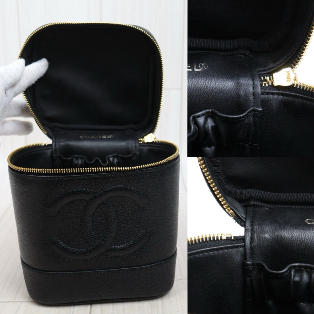 Very Good ( Rank A) ｜ CHANEL Caviar Skin Vanity Handbag  Made In 1996～1997Year ｜25070801