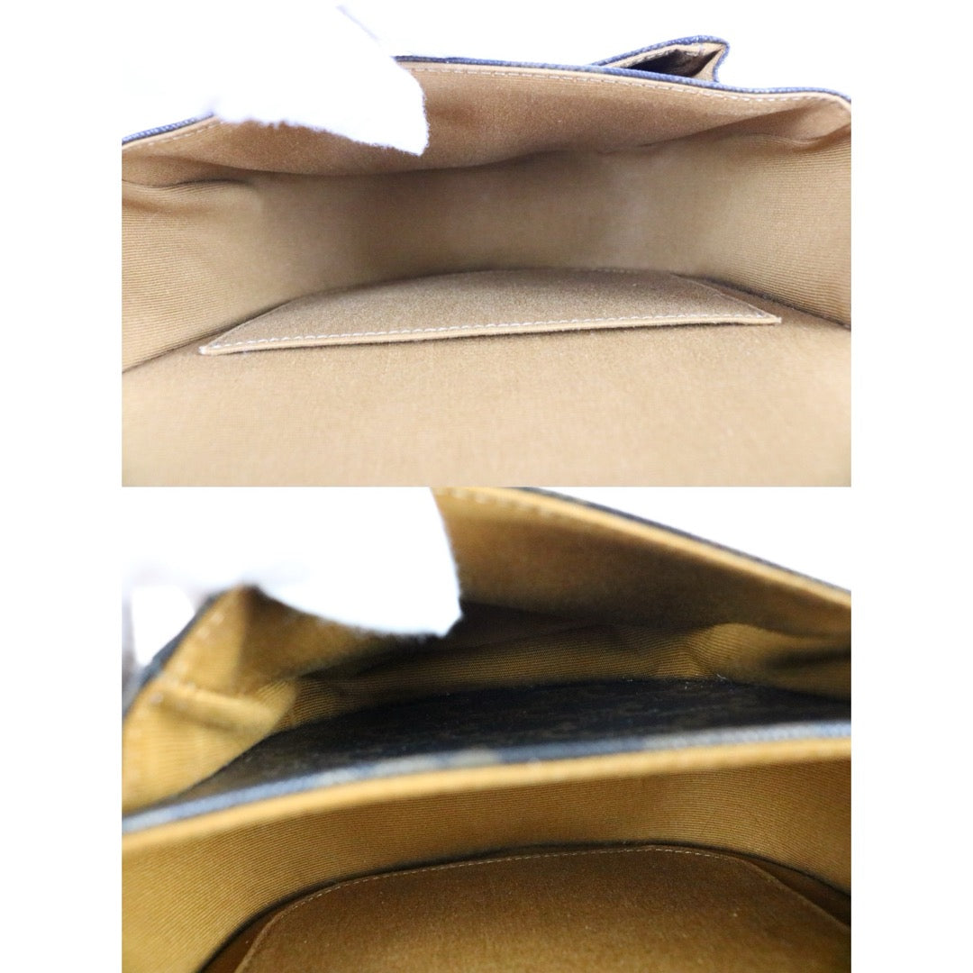 Very Good ( Rank A) ｜ CELINE Macadam Triomphe Cross Body Shoulder Bag Current Model｜S25102803