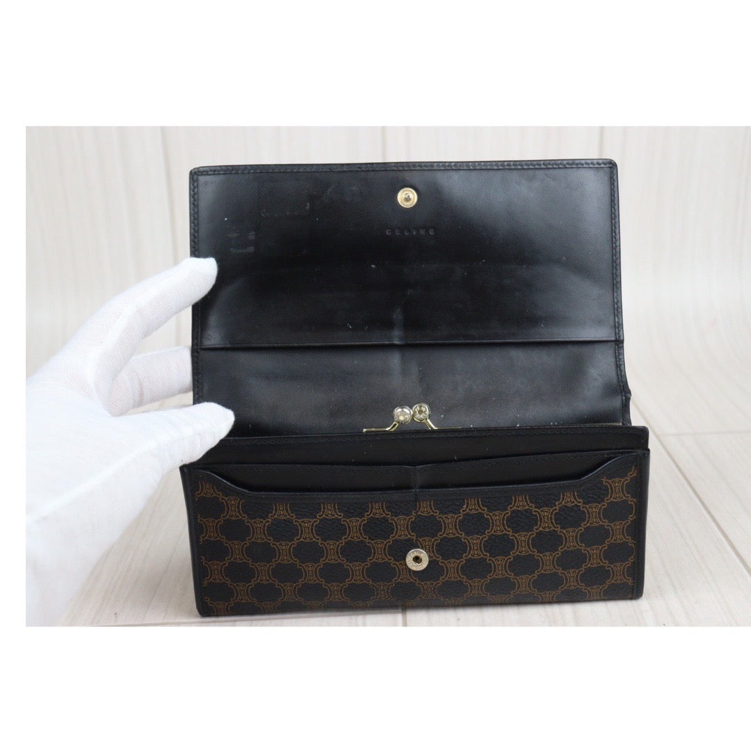 Rank B｜CELINE Macadam Long Wallet Black｜V23102828